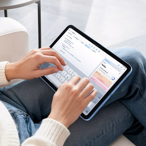 plėvelė OCHRONNA ESR PAPER FEEL IPAD 10.9” 10 / 2022 / 11” 11 2025 CLEAR