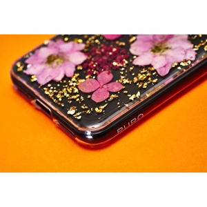 Puro Glam Hippie Chic dėklas, skirtas iPhone XR, su tikrais žaliais gėlių žiedlapiais
