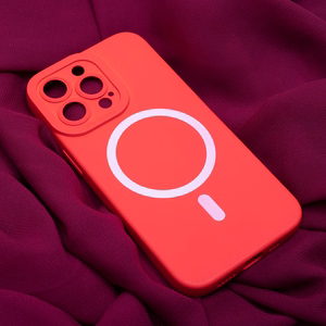 Silicon Mag dėklas telefonui iPhone 14 Pro 6,1" raudonas