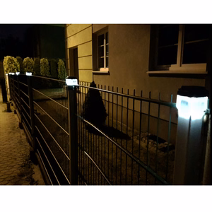 GreenBlue GB127 – saulės energijos terasos šviestuvas su sutemų jutikliu