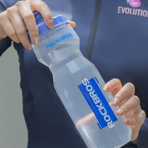 Rockbros 750 ml dviračio gertuvė - skaidri su mėlynu antgaliu