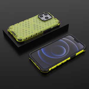 Honeycomb Case šarvu dangtelis su TPU buferiu iPhone 13 Pro žalias