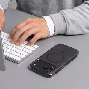 Tech-Protect MagAir MagSafe CC dėklas, skirtas iPhone 18 Pro / 17 Pro – matinis juodas