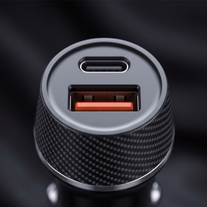 Blavec BS-03B-C Carbon automobilinis įkroviklis USB + Type C QC 3.0 18W PD 30W su Type C - Type C laidu juodas