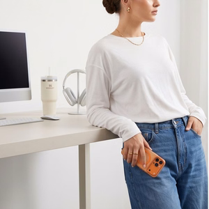 Tech-Protect MagZero MagSafe dėklas, skirtas iPhone 17 Pro / 18 Pro – matinis oranžinis