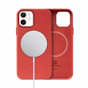Crong Essential Cover Magnetic dirbtinės odos dėklas, skirtas iPhone 12 / iPhone 12 Pro, su MagSafe, raudonas