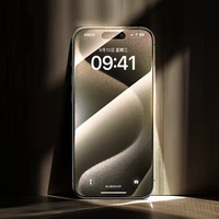 Apsauginis stiklas (m) Benks Arc Shield pilno dengimo iPhone 15 Pro - juodas (m)