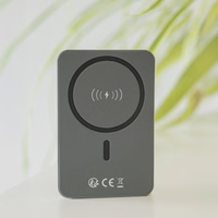 "Forever" belaidis maitinimo šaltinis MATB-200 20W PD 5000 mAh magnetinis juodas