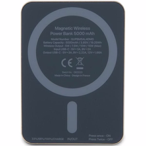 Guess MagSafe 4G Strassed Metal Logo indukcinė išorinė baterija 15W 5000mAh - auksinė