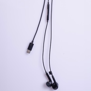 "Maxlife" laidinės ausinės MXEP-04 USB-C juodos spalvos