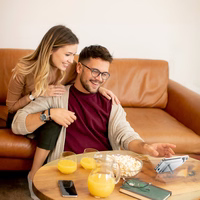 Wozinsky WLWP-10KA0Y3WS 22.5W PD Qi2 10000mAh su stovu Išorinė baterija (f) - balta