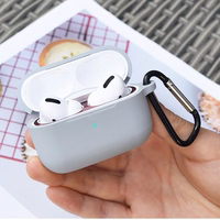 Tech-Protect Icon Hook dėklas AirPods Pro 1 / 2 - Juodas