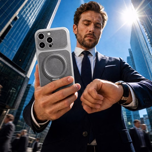 Luxgrip Mag dėklas iPhone 17 Pro Max 6,9'' pilkas