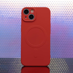 Paprastas spalvotas magnetinis dėklas telefonui iPhone 15 6,1" raudonas