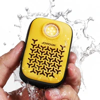 Joyroom Maya JR-MS03 nešiojamas Bluetooth garsiakalbis su integruotu žibintuvėliu, atsparus - geltonas