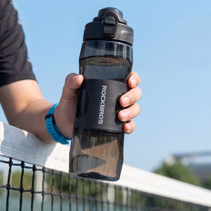 Rockbros S550H-1 700 ml termosinė gertuvė su magnetiniu laikikliu ir tvirtinimo dirželiu - juoda