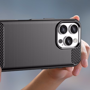 Carbon dėklas telefonui iPhone 16 Pro - juodas