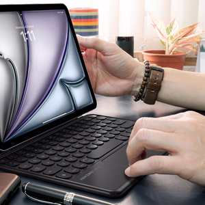 "AmazingThing" minimalus dėklas "Keylite Combo" klaviatūros dėklas "iPad 11" 2025 - juodas