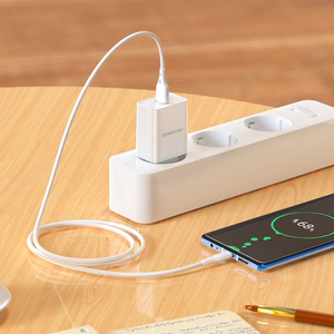 Įkroviklis Borofone BN5 18W USB-A + USB-A to USB-C cable 1.0m baltas