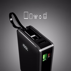 Išorinė baterija SBS 20000 mAh 20W su įmontuotu USB-C kabeliu ir skaitmenine indikacija - juoda