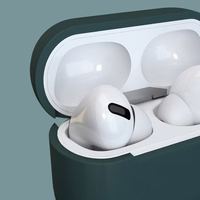 Dėklas AirPods 3 silikoninis minkštas dėklas ausinėms + raktų pakabukas omaro užsegimas pakabukas juodas (dėklas D)
