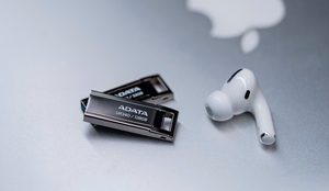 ADATA UR340 USB atmintukas 64 GB USB A tipo 3.2 Gen 2 (3.1 Gen 2) Juoda