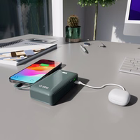 Išorinė baterija SBS 10000 mAh 20W su įmontuotu USB-C kabeliu ir skaitmenine indikacija - pilka