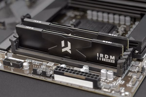 Goodram IRDM DDR5 IR-5600D564L36S/32GDC atminties modulis 32 GB 2 x 16 GB