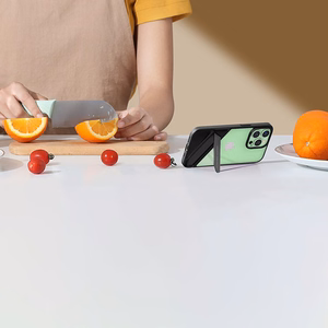 Ugreen Fusion Kickstand dėklas iPhone 13 Pro su stovu juodas