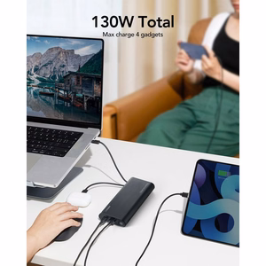 VEGER išorinė baterija 25000 mAh su įmontuotais kabeliais Type C / Lightning PD 130W TCE130 (W2503) juoda