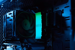Kingston Technology FURY 16GB 4266MT/s DDR4 CL19 DIMM (2 vnt. rinkinys) Renegade RGB