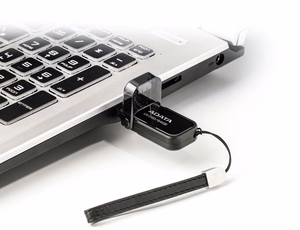ADATA UV240 USB atmintukas 64 GB USB A tipo 2.0 Juoda
