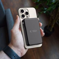 Tech-Protect LifeMag PB31 išorinė baterija su MagSafe 10000mAh 15W USB-C / USB-A / įmontuotu USB-C / Lightning kabeliais - juoda