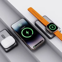 Dudao K29 10000mAh PD 20W Magnetinė išorinė baterija su metaliniu dėklu, stovu ir įmontuotais USB-C/Lightning kabeliais - sidabrinė