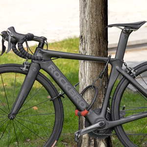 Rockbros RKS870-BK dviračio spyna su kodu ir 85 cm plieniniu trosu – raudona