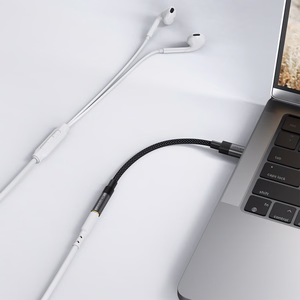 Acefast J12 USB-C į 3.5mm mini jack adapteris - juodas