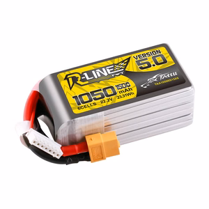 „Tattu R-Line 5.0“ 1050 mAh, 22,2 V, 6S, 150C, su XT60 jungtimi akumuliatorius