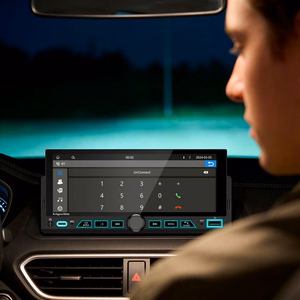 Krüger&Matz KM2017 – 1-DIN automobilinis radijas su CarPlay ir Android Auto