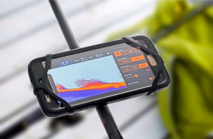 Deeper ITGAM0003 Phone Holder Compatible with min: 3.5in / 9 cm max: 5in / 13 cm diagonal screen size