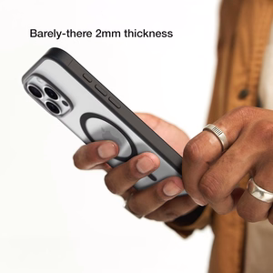 Incase Slim Case dėklas su MagSafe, skirtas iPhone 16 Pro Max, juodas permatomas