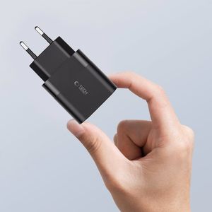Tech-Protect C30W įkroviklis USB-C PD 30W / USB-A QC 3.0 - juodas