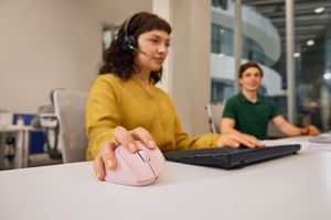 HP Tilt Ergo PNK MSE 720M EMEA-INTL EN L kompiuterio pelė Dešinės rankos RD belaidis ryšys + Bluetooth 6000 DPI