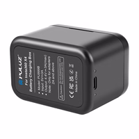 Įkrovimo dėklas baterijoms ir atminties kortelėms PULUZ Insta360 X4 kamerai (juodas)