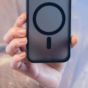3mk Smoke Magnetinis dėklas telefonui iPhone 17 Air - juodas pusiau skaidrus