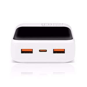 Išorinė baterija 20 000mAh, 2x USB, 1x USB-C 22,5W, QC4+, LCD ekranas, balta