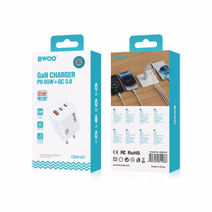BWOO CDA147PD sieninis įkroviklis 65W 2x USB-C prievadas + USB-A, baltas