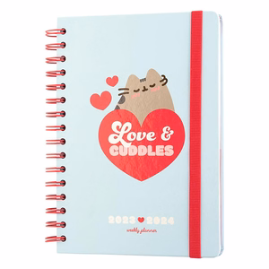 Pusheen Purrfect Love 2023/2024 metų savaitinis planuoklis, 14,8 × 21 cm