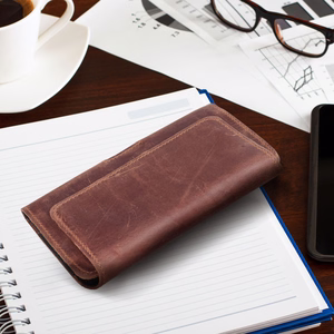 ROYAL Crazy Horse universalus horizontalus odinis diržo dėklas dydis L IPHONE 12 / 12 PRO / 13 / 13 PRO / 14 / 14 PRO / SAMSUNG S10 / S20 / S21 / A40 / HUAWEI P8 LITE / P30 / P40 / P9 LITE rudas