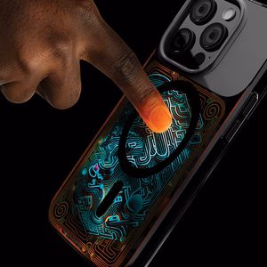 STM Reveal Warm MagSafe dėklas, skirtas iPhone 15 Pro Max, „Black Realm“ spalvos