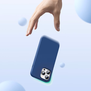 Ugreen apsauginis silikoninis dėklas iPhone 13 žalias